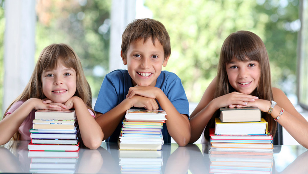 Las familias podrán deducir cien euros por la compra de libros en la próxima renta